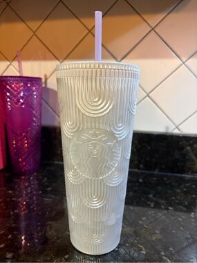 Starbucks White Pearl Embossed Tumbler Lilac Straw LIMITED EDITION RARE MERMAID